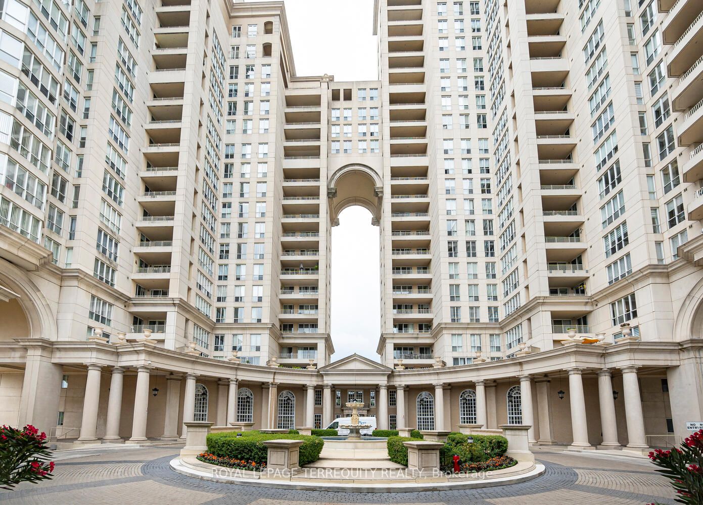 2285 Lake Shore Blvd W, #2108