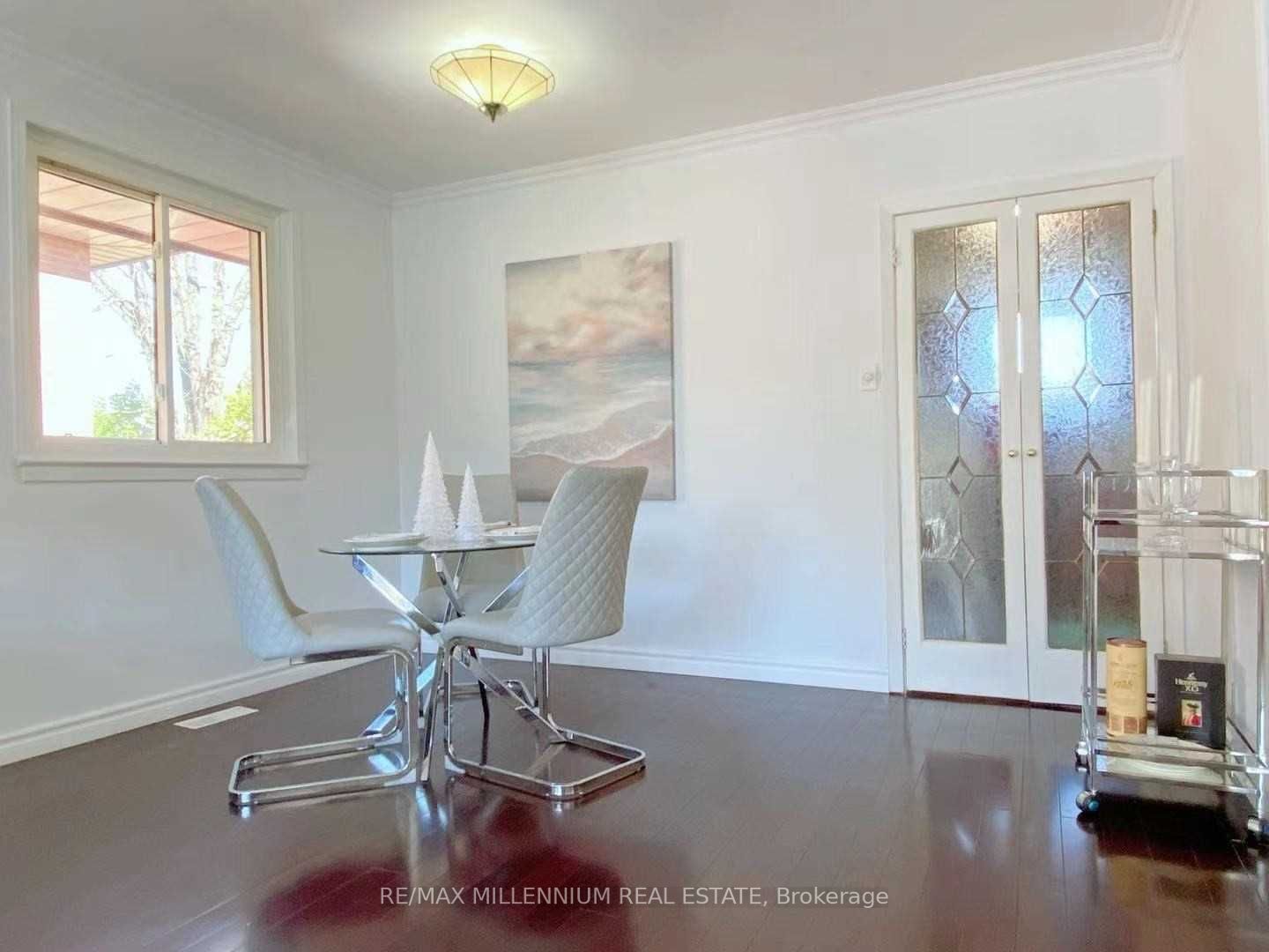 68 Campbell Dr