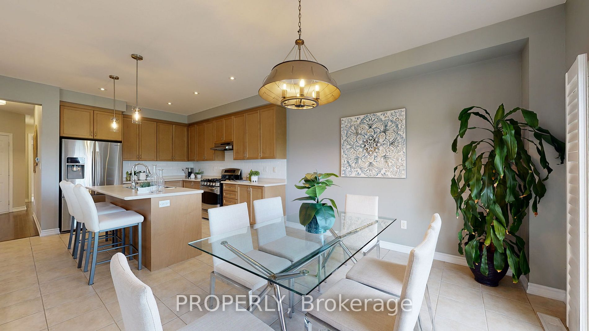 24 Lone Rock Circ