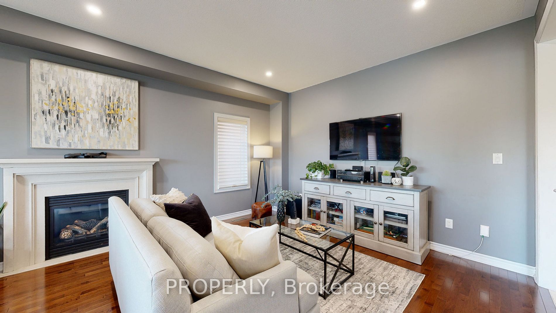 24 Lone Rock Circ