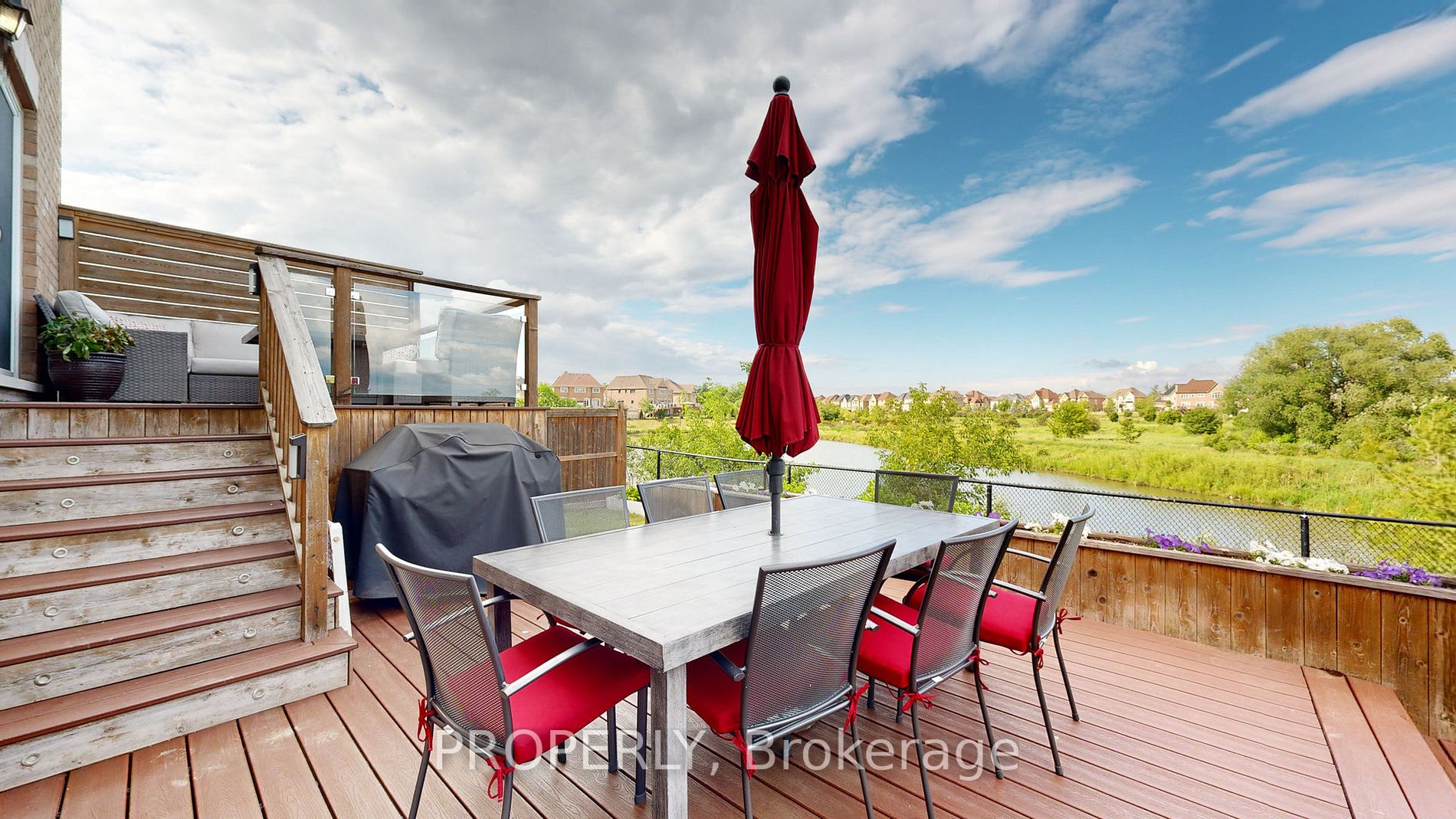 24 Lone Rock Circ