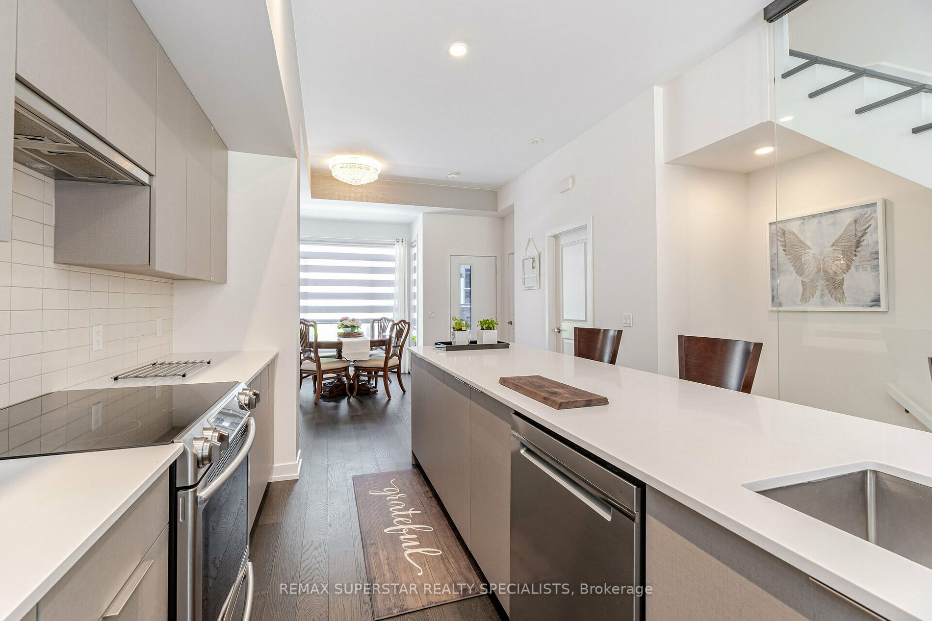 3074 Sixth Line, #236