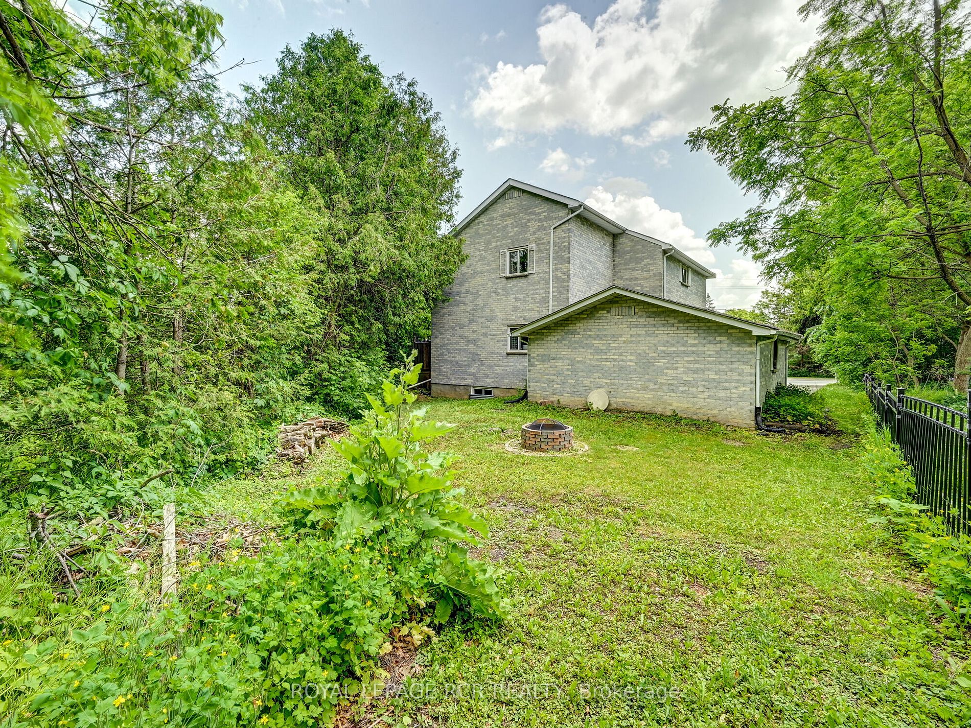 5992 Olde Base Line Road