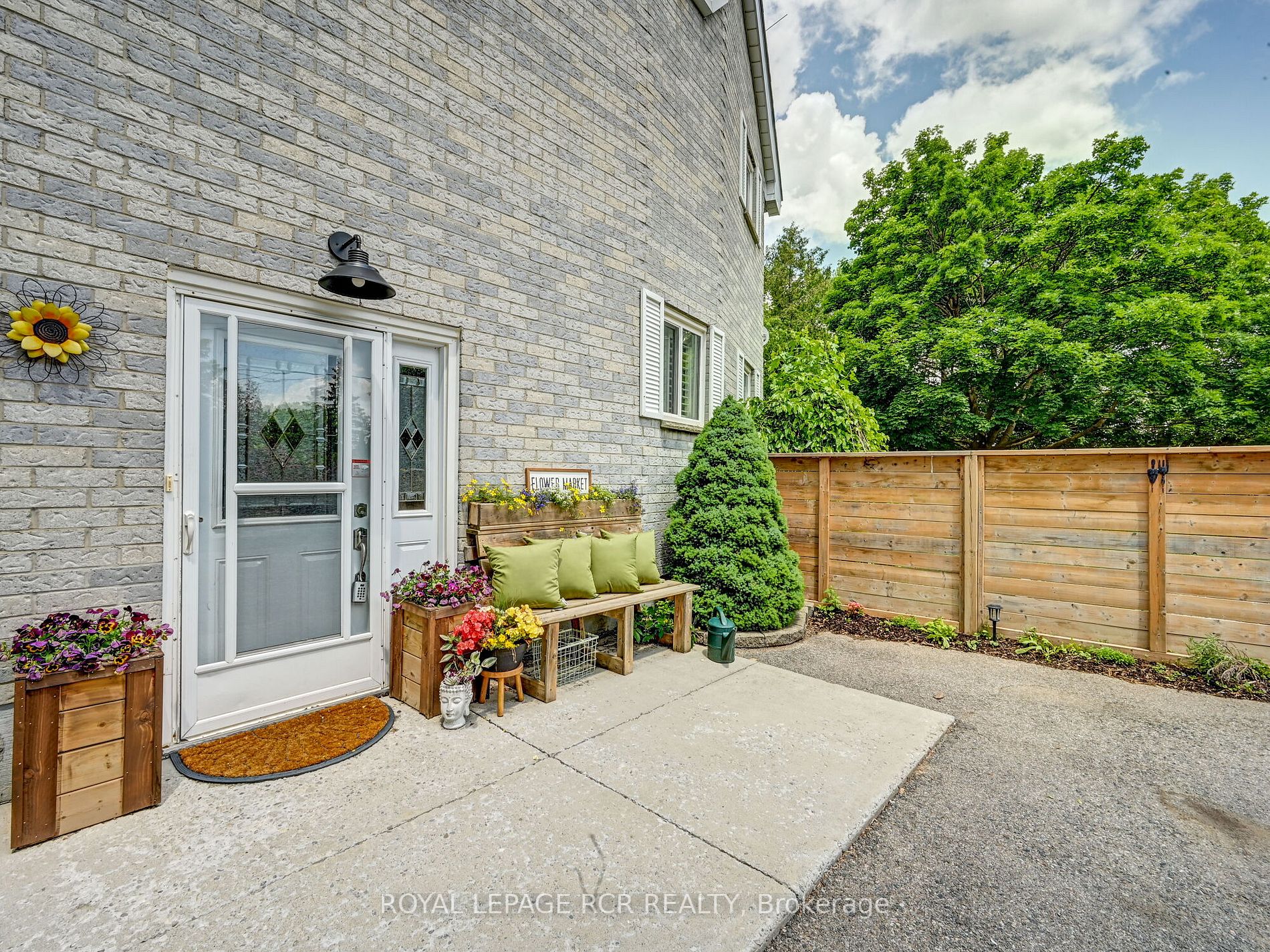 5992 Olde Base Line Road