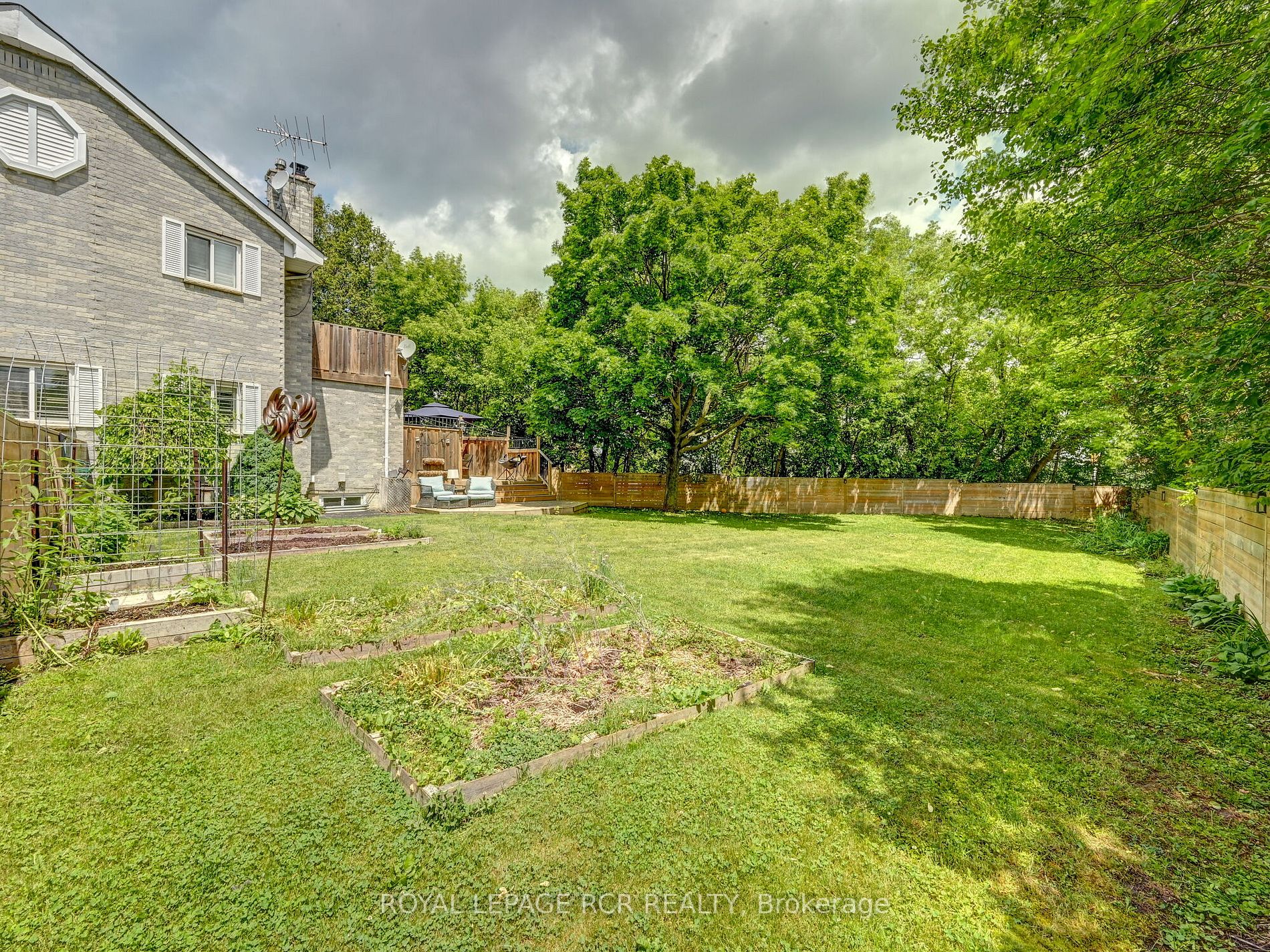 5992 Olde Base Line Road