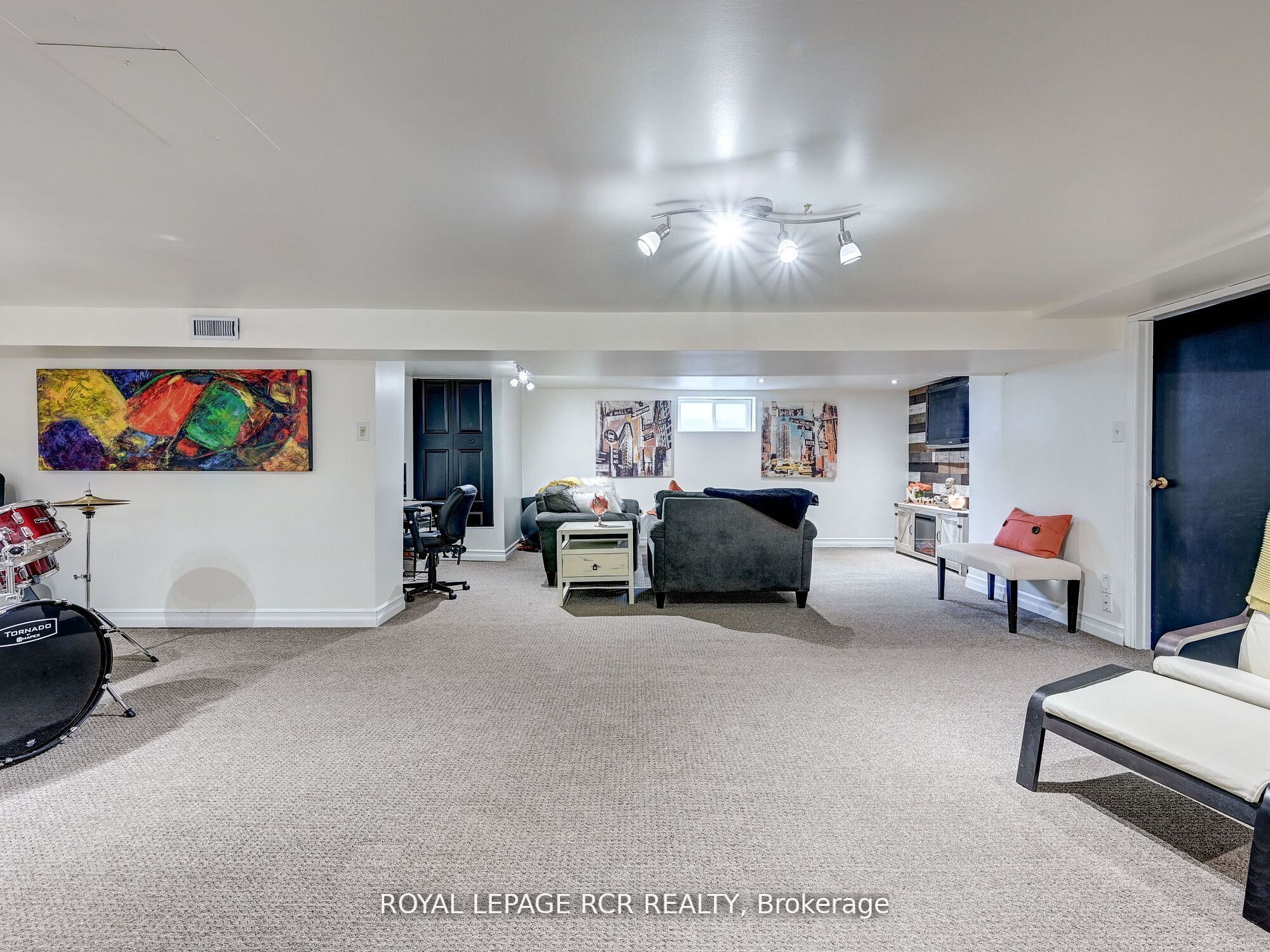 5992 Olde Base Line Road