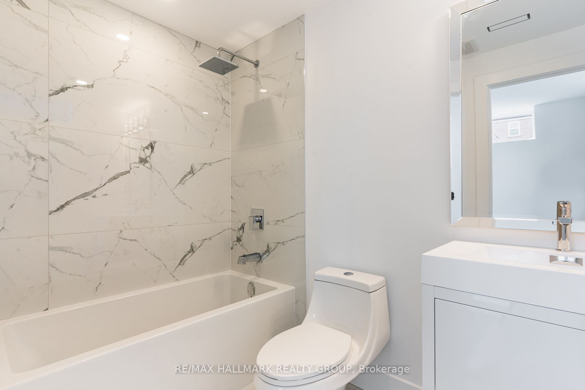 15 Burrard Rd