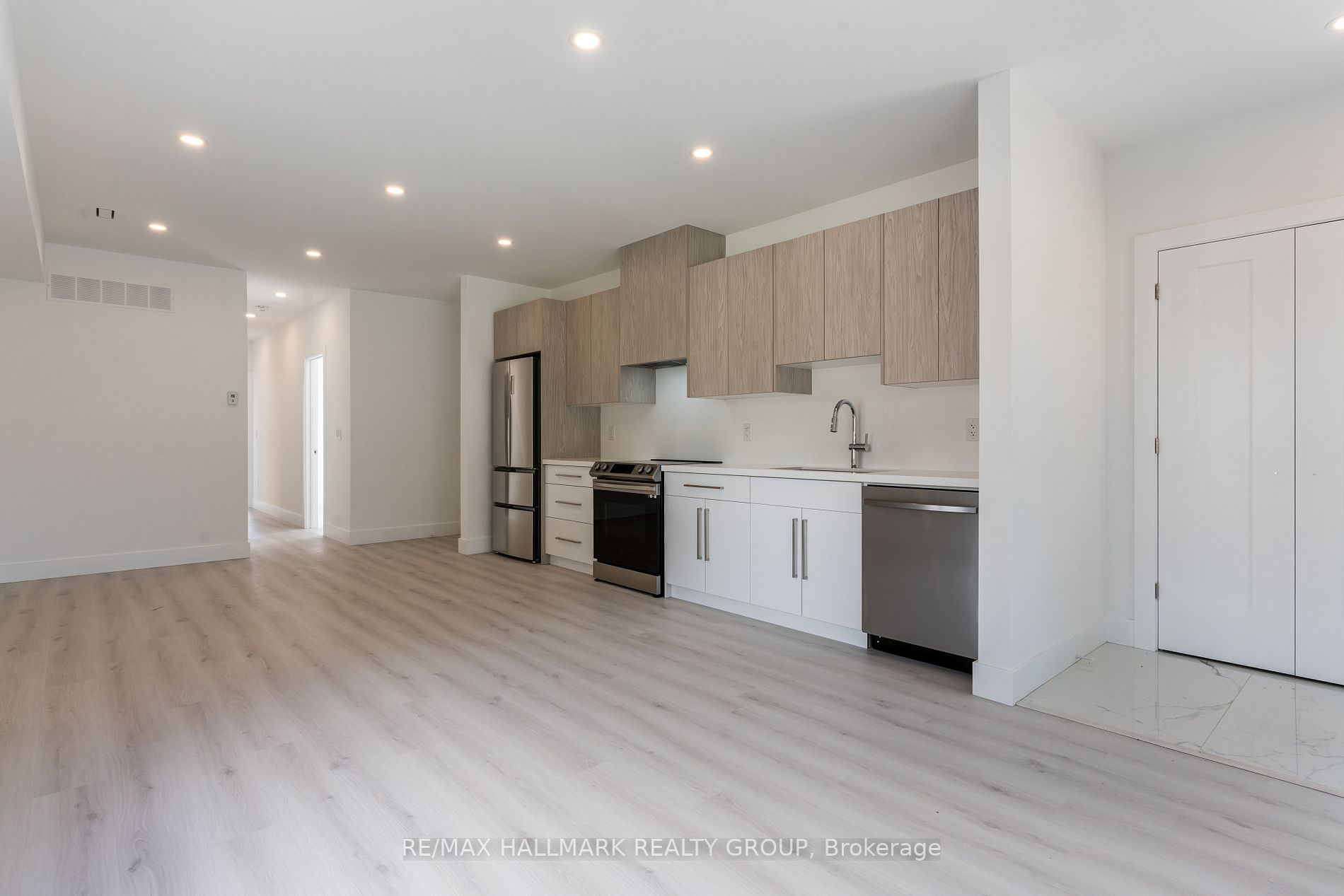 15 Burrard Rd