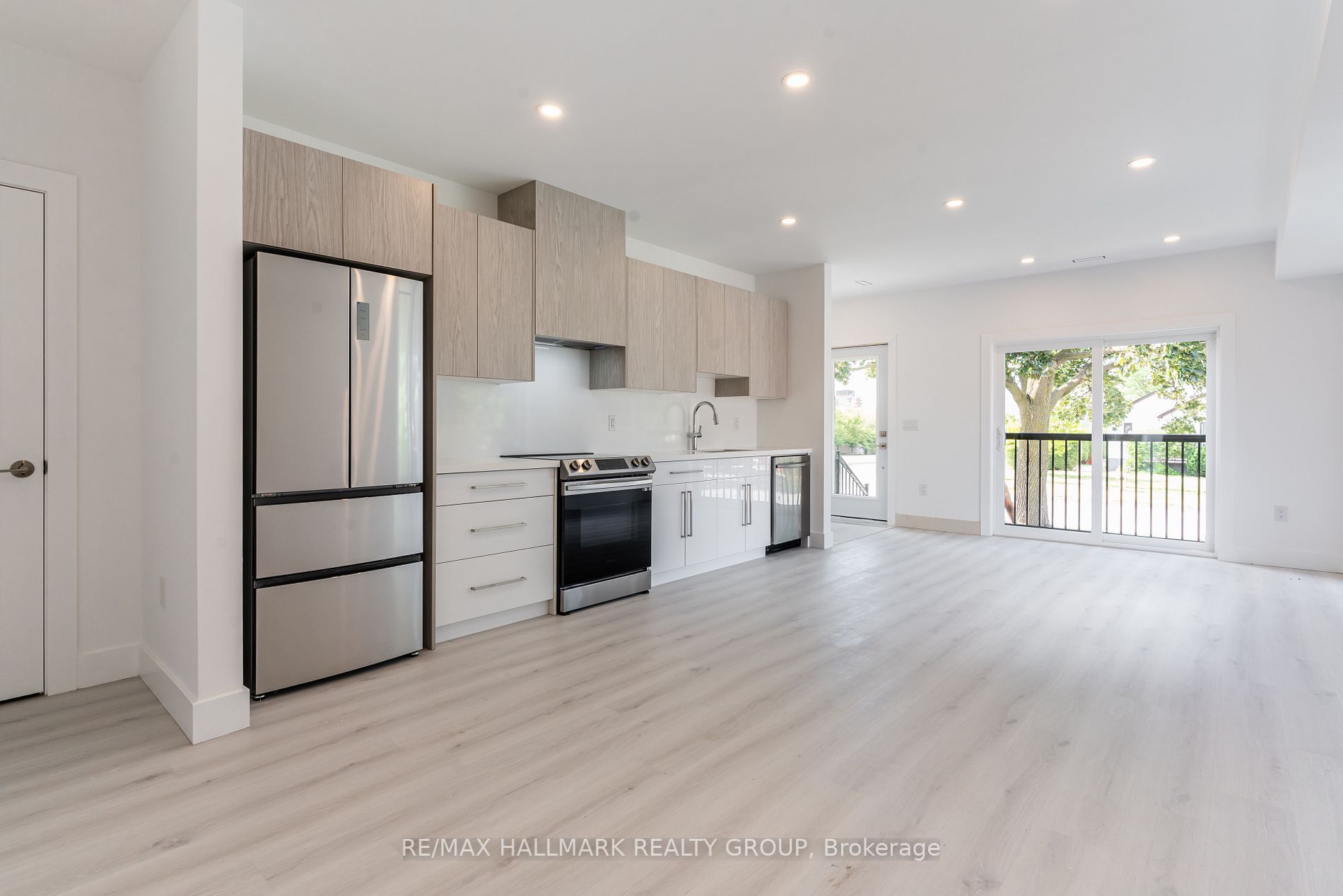 15 Burrard Rd