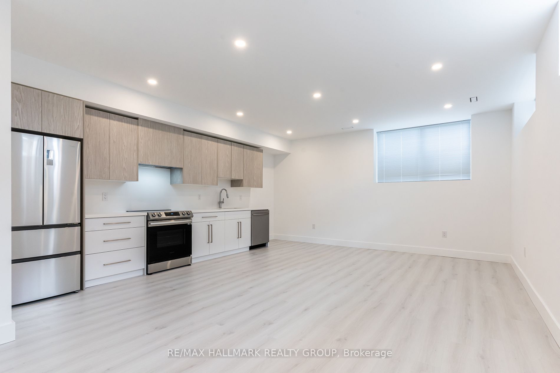 15 Burrard Rd