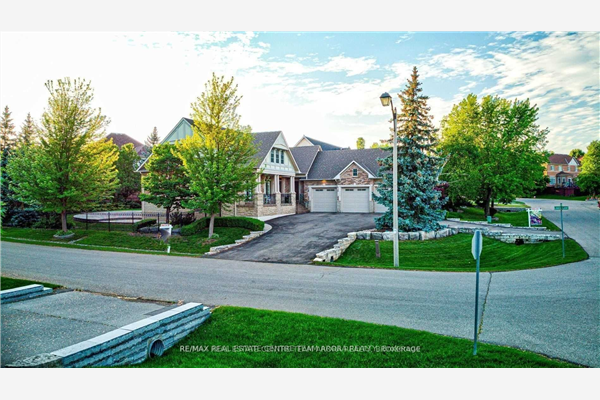 16 Links Lane, Brampton