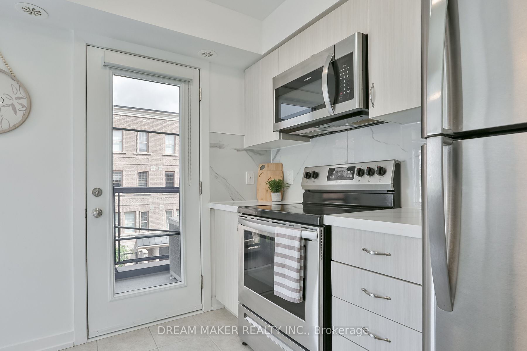 60 Parrotta Drive, #266