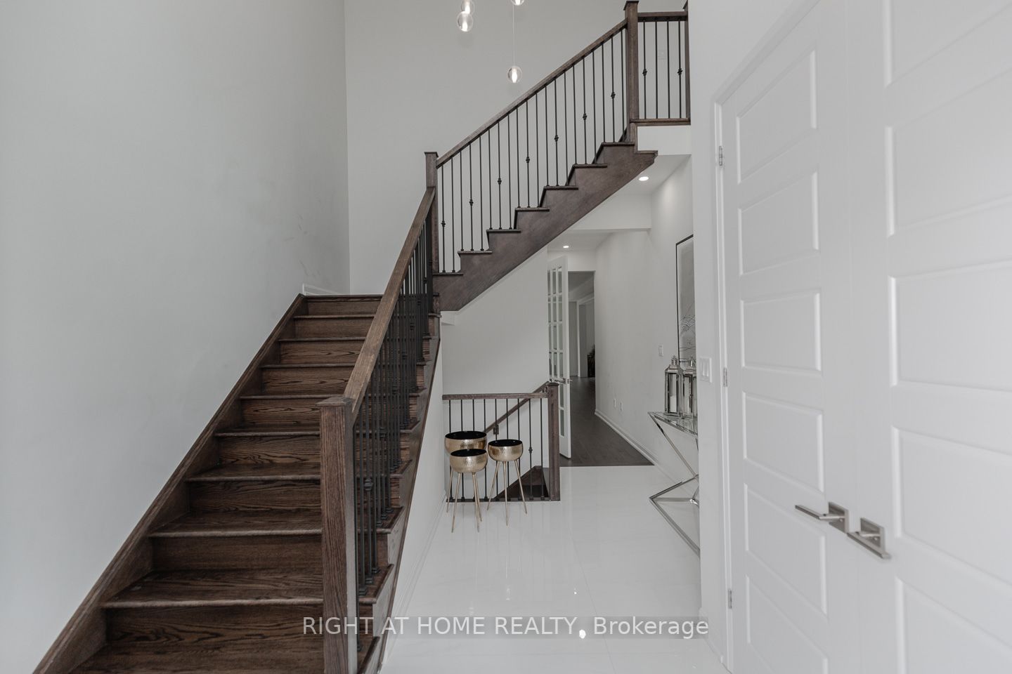 Listing W6161316 - Large Photo # 2