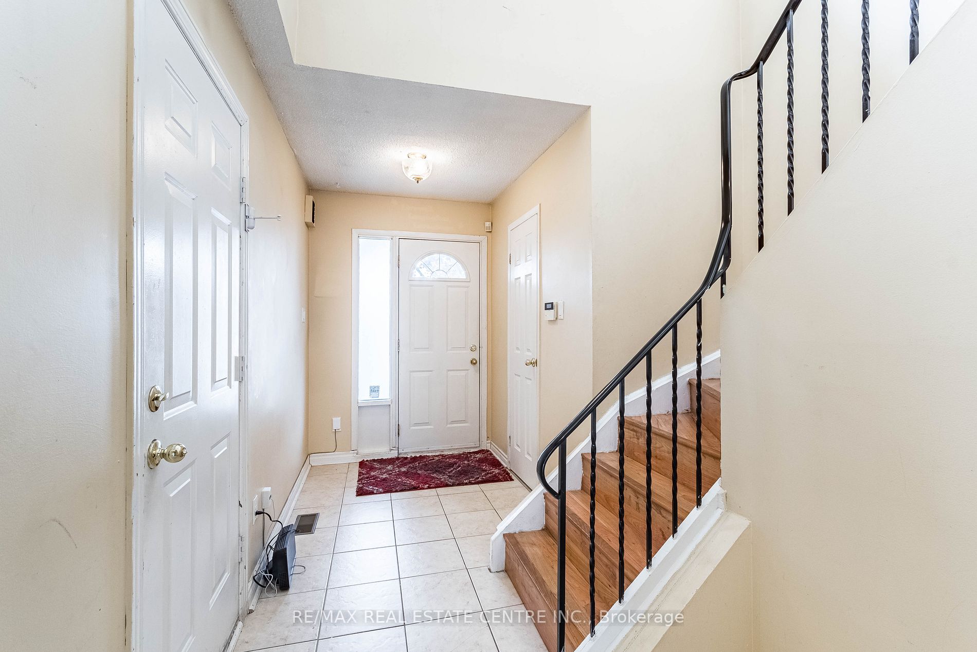 162 Enderby Cres, #162