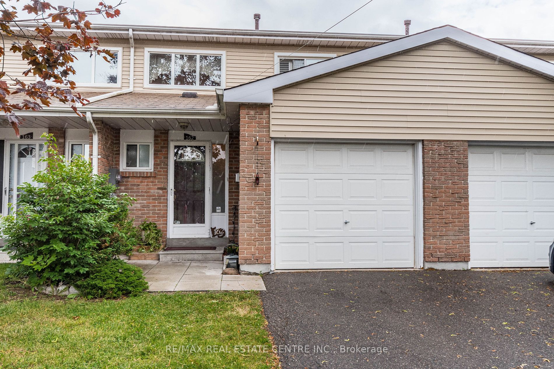 162 Enderby Cres, #162