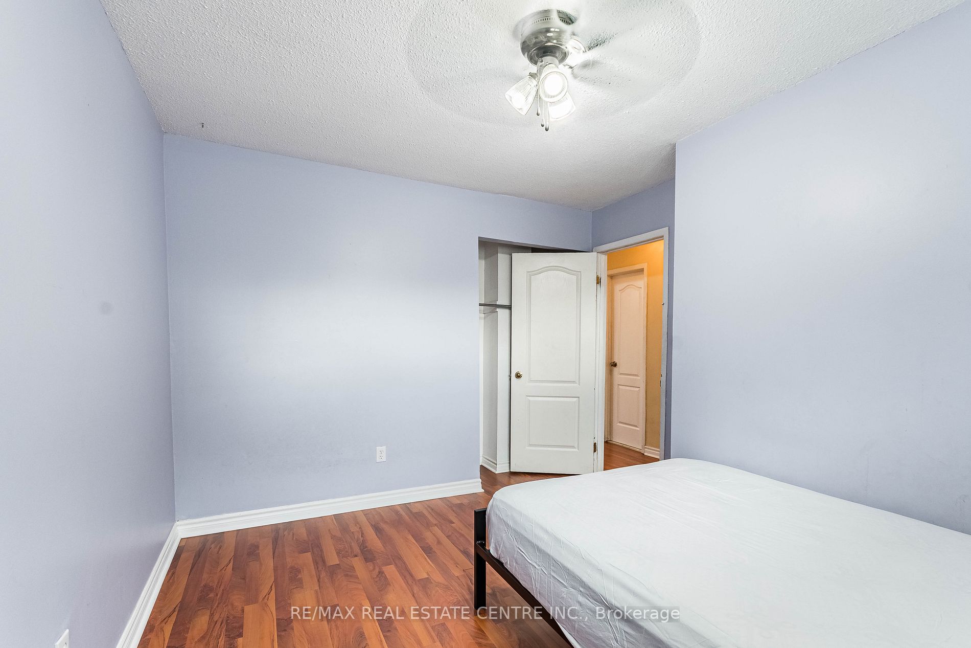 162 Enderby Cres, #162
