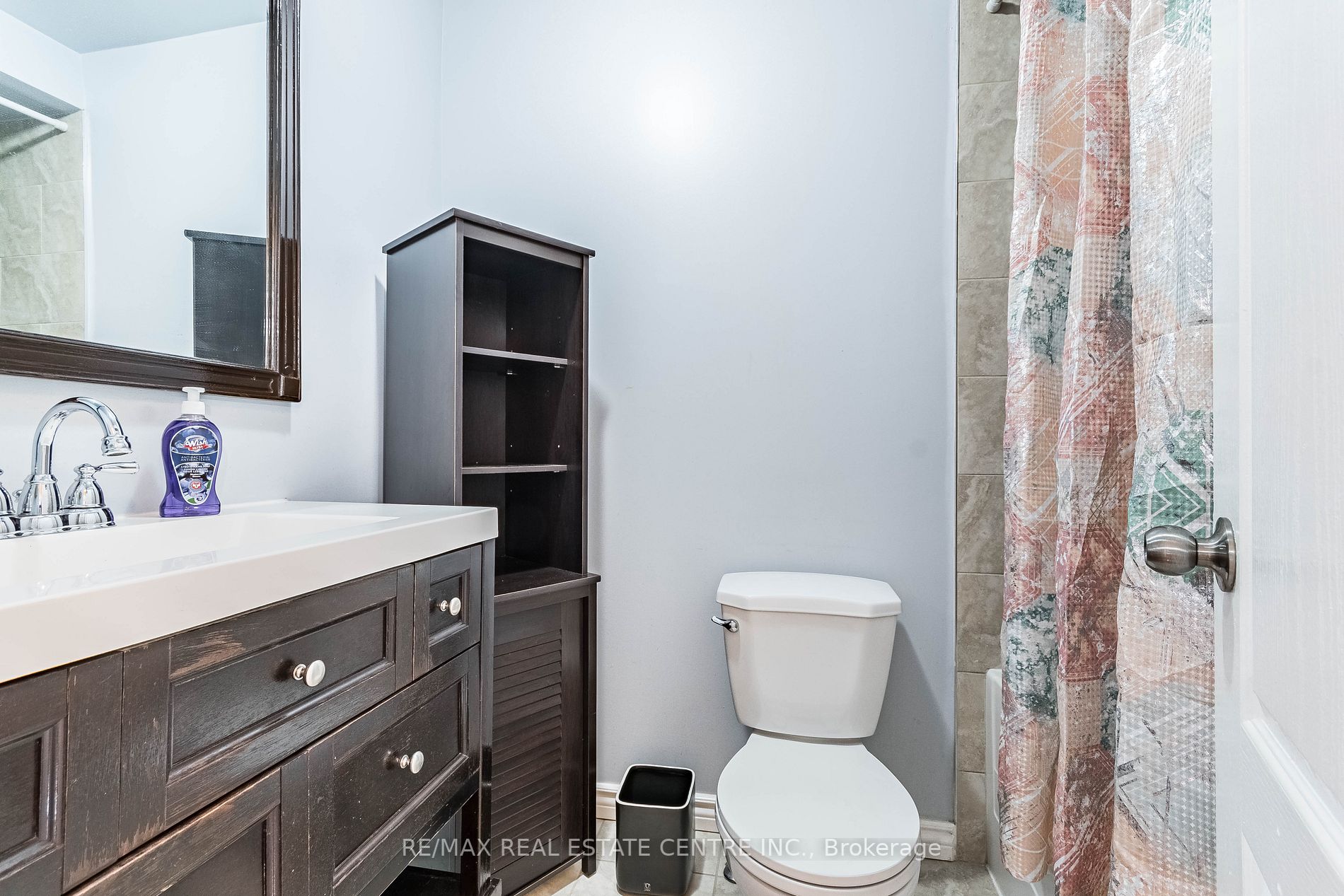 162 Enderby Cres, #162