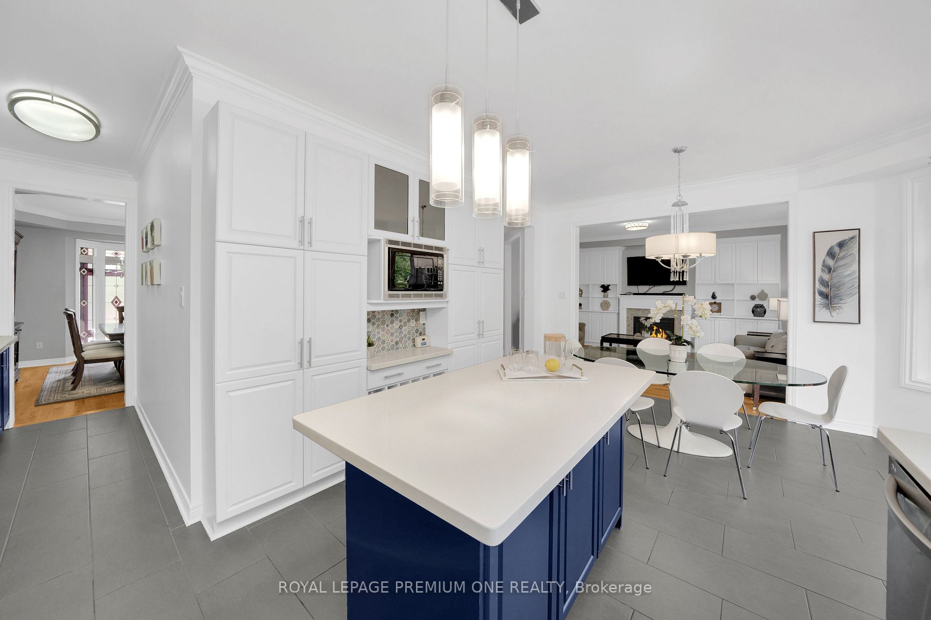 20 Bridgend Cres