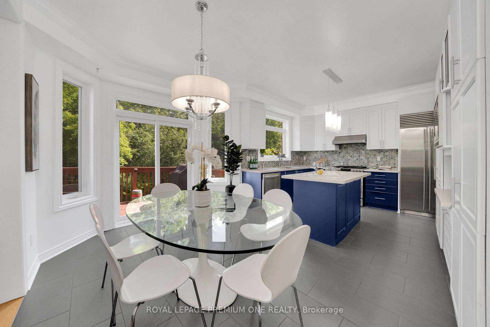 20 Bridgend Cres