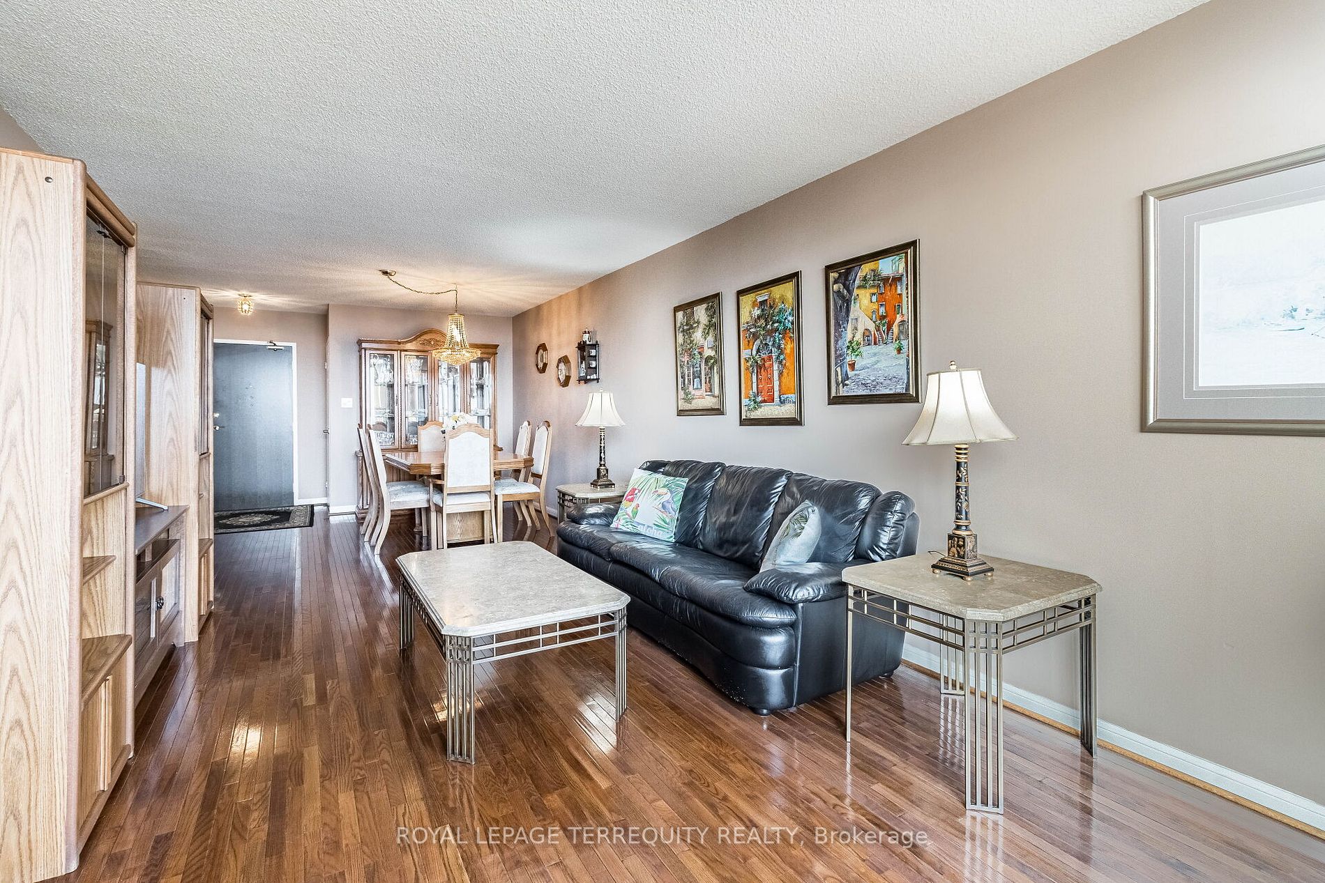 820 Burnhamthorpe Rd, #2310