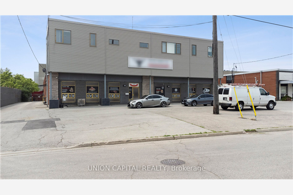 3066 Jarrow Ave, Mississauga