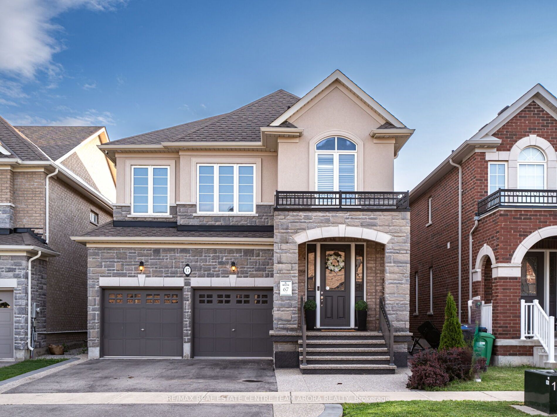17 Blackberry Valley Crescent