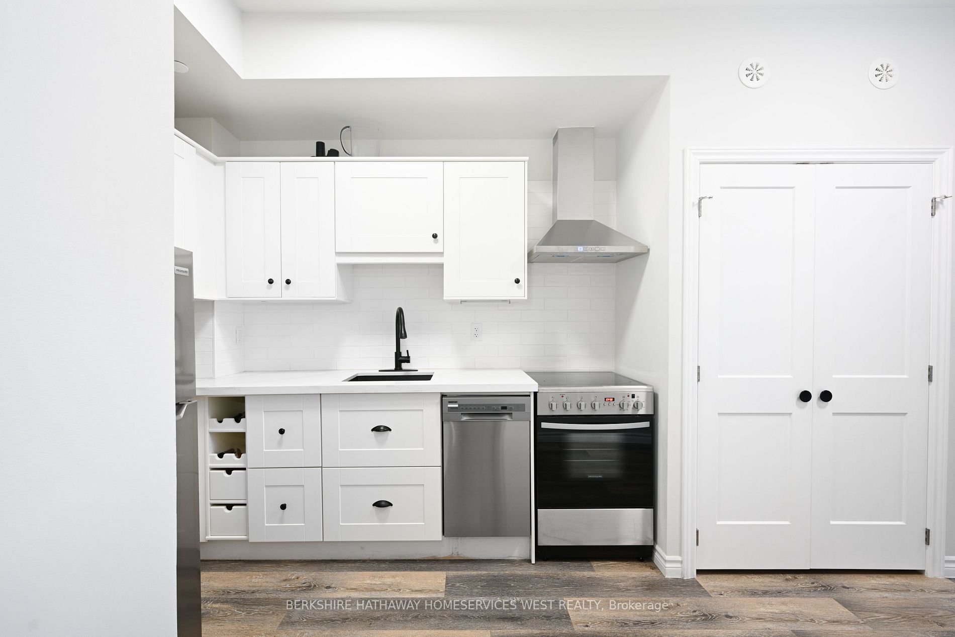 5150 Winston Churchill Boulevard, #107