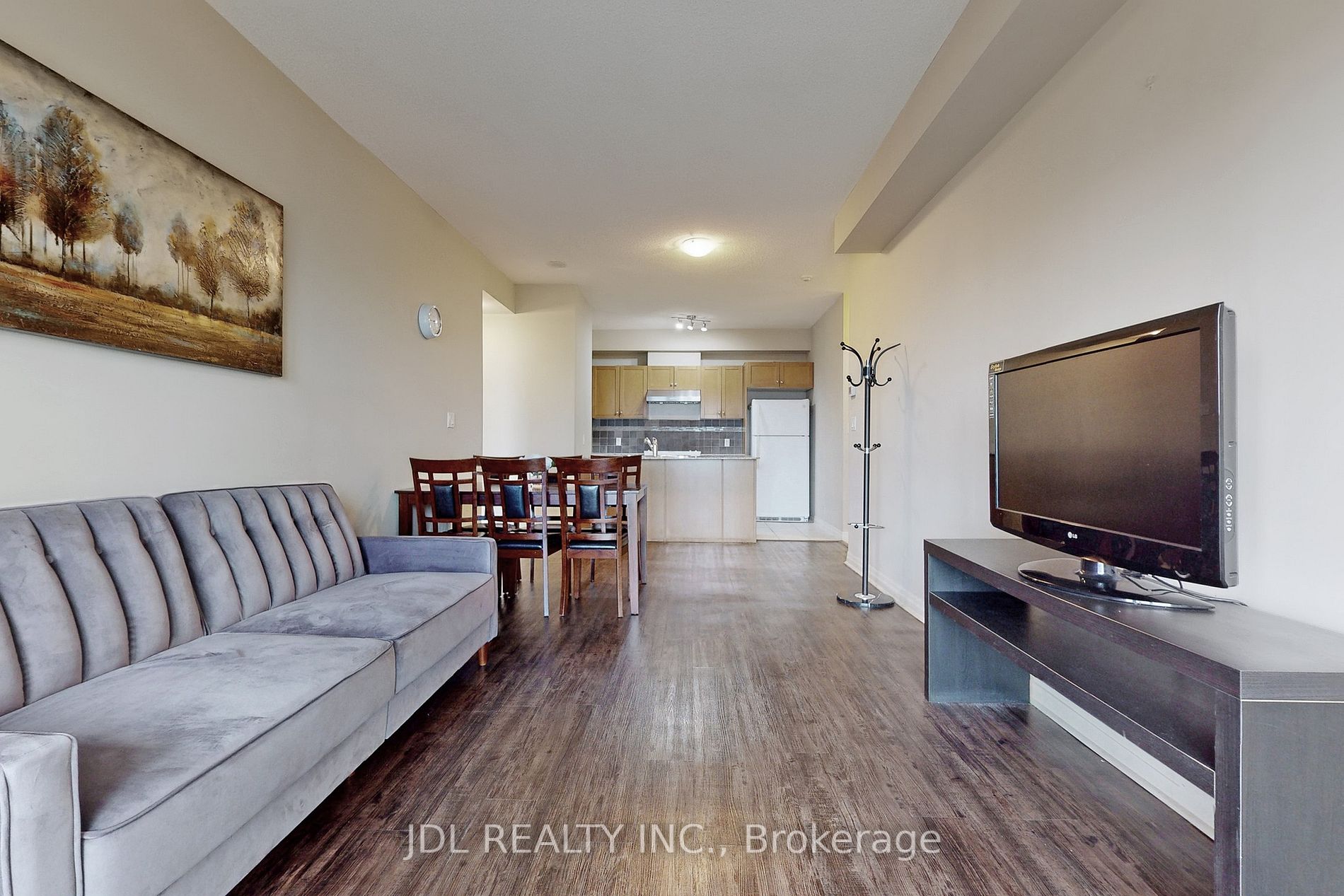 1359 Rathburn Rd E, #1614