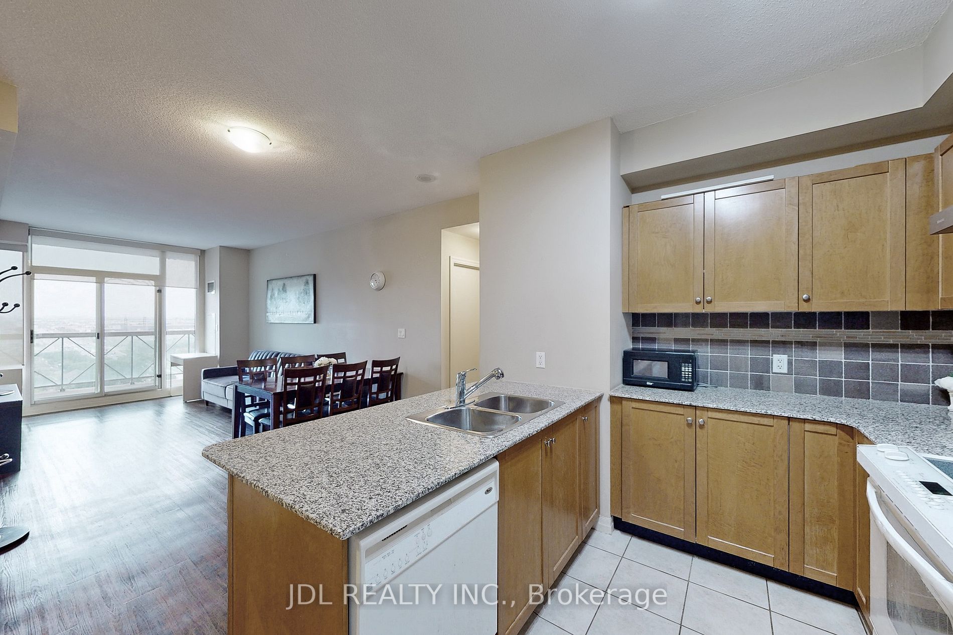 1359 Rathburn Rd E, #1614
