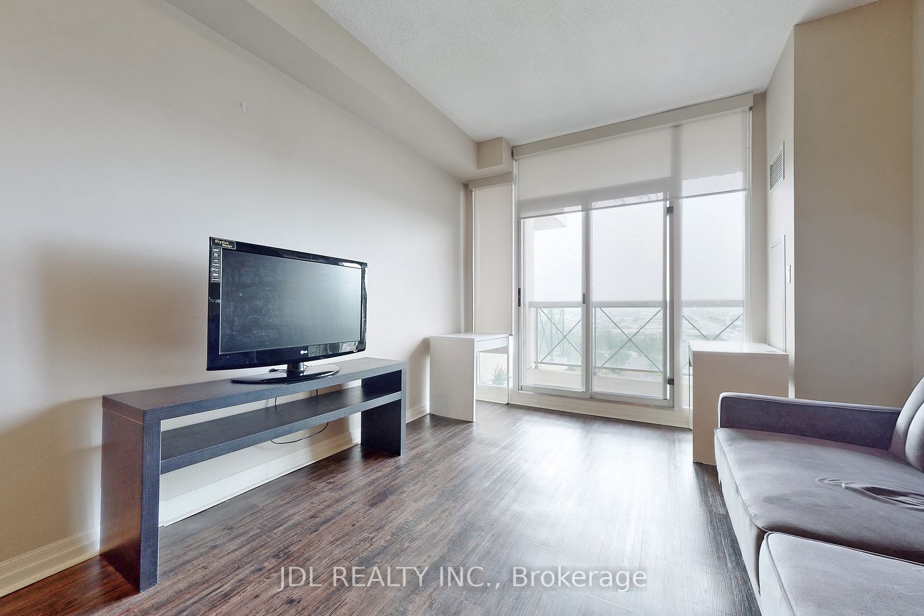 1359 Rathburn Rd E, #1614