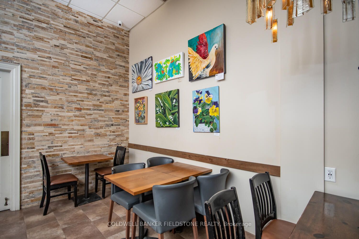 221 Miller Dr, #6