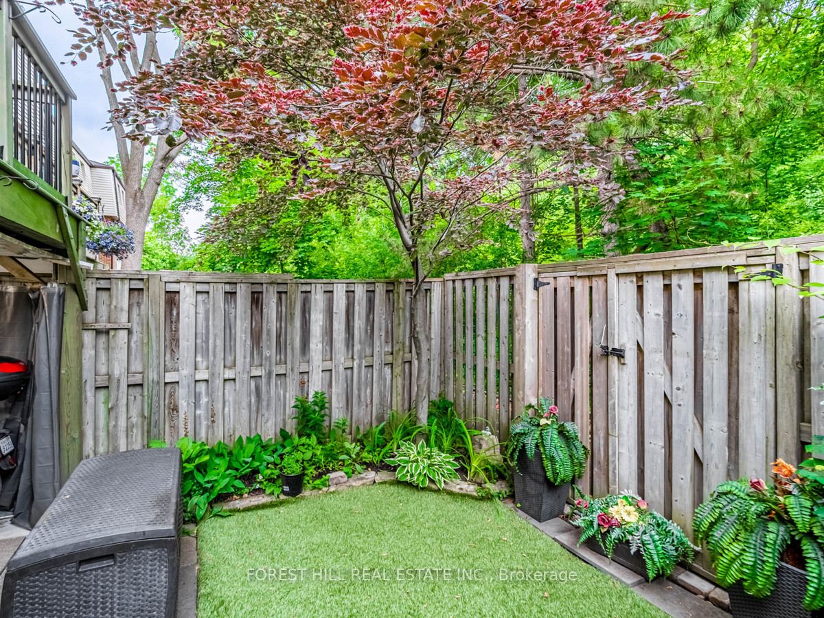 3175 Kirwin Ave, #77