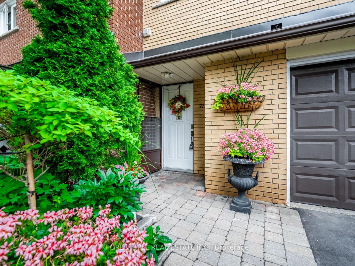 3175 Kirwin Ave, #77