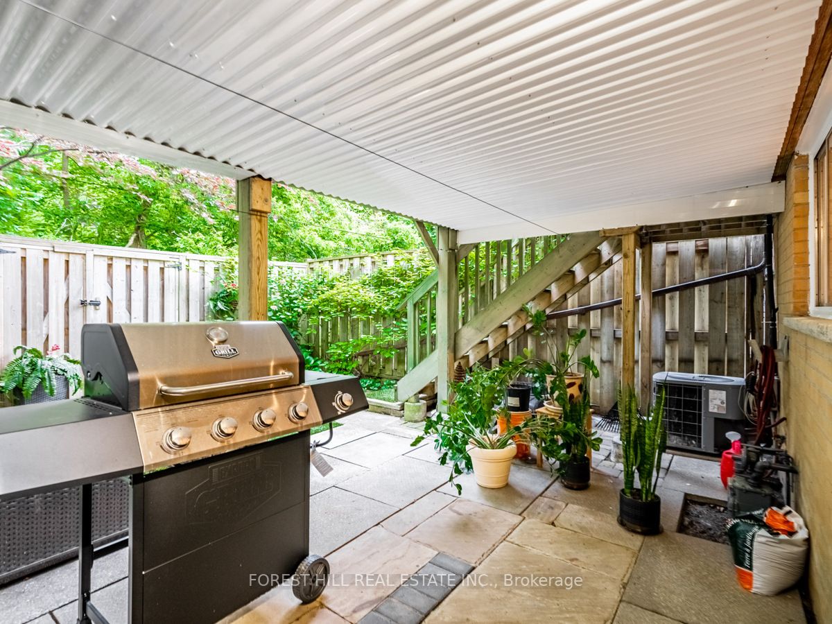 3175 Kirwin Ave, #77