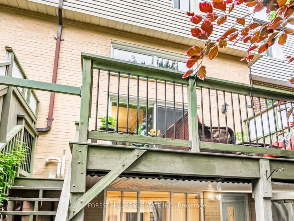 3175 Kirwin Ave, #77