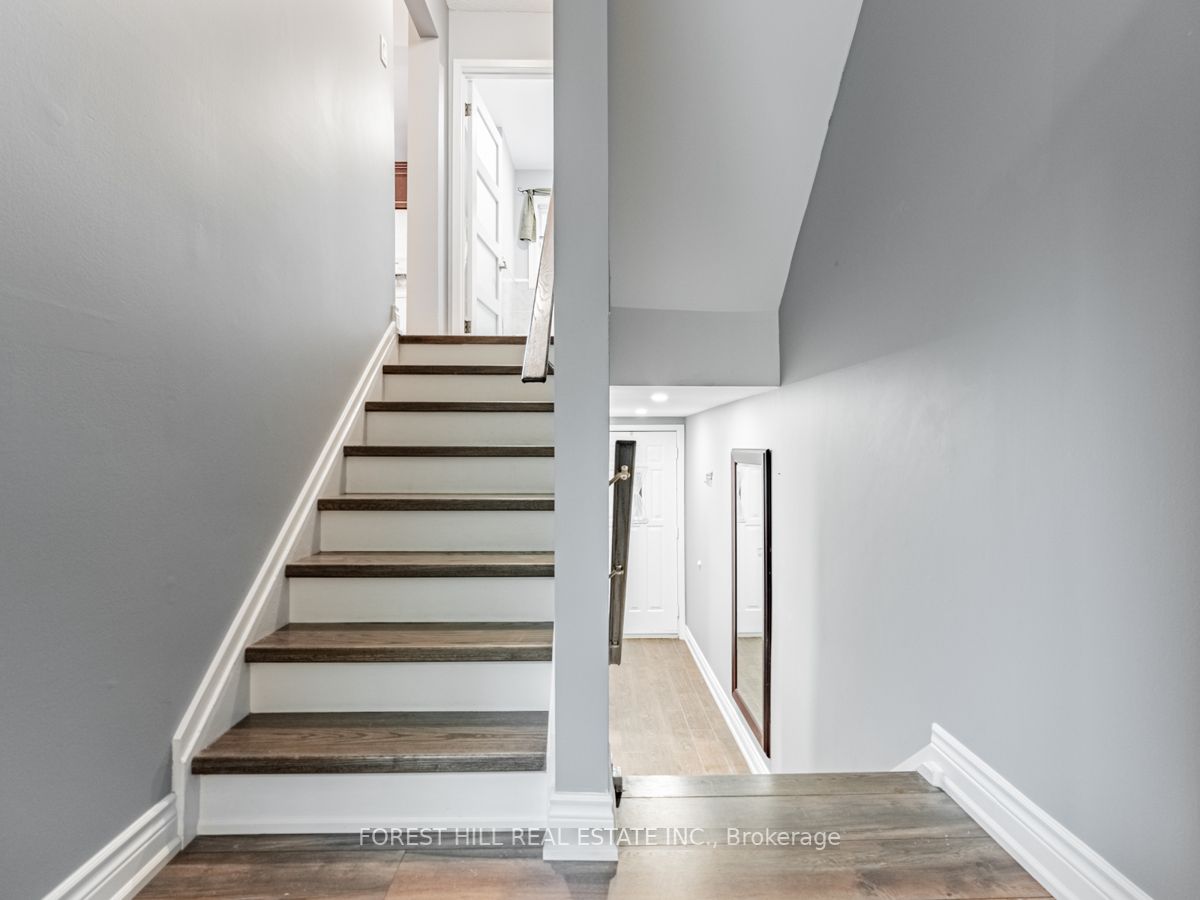 3175 Kirwin Ave, #77