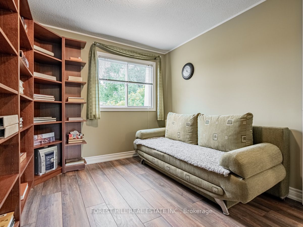 3175 Kirwin Ave, #77