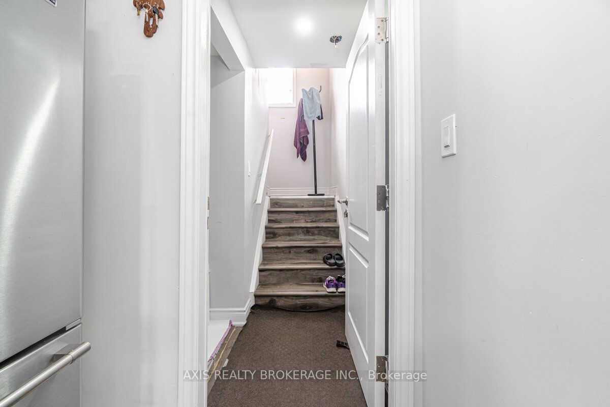 Listing W6166004 - Large Photo # 31