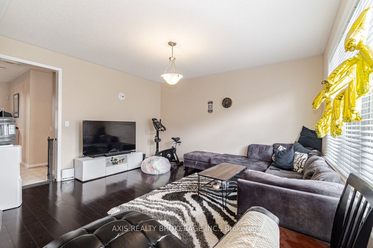 Listing W6166004 - Large Photo # 11