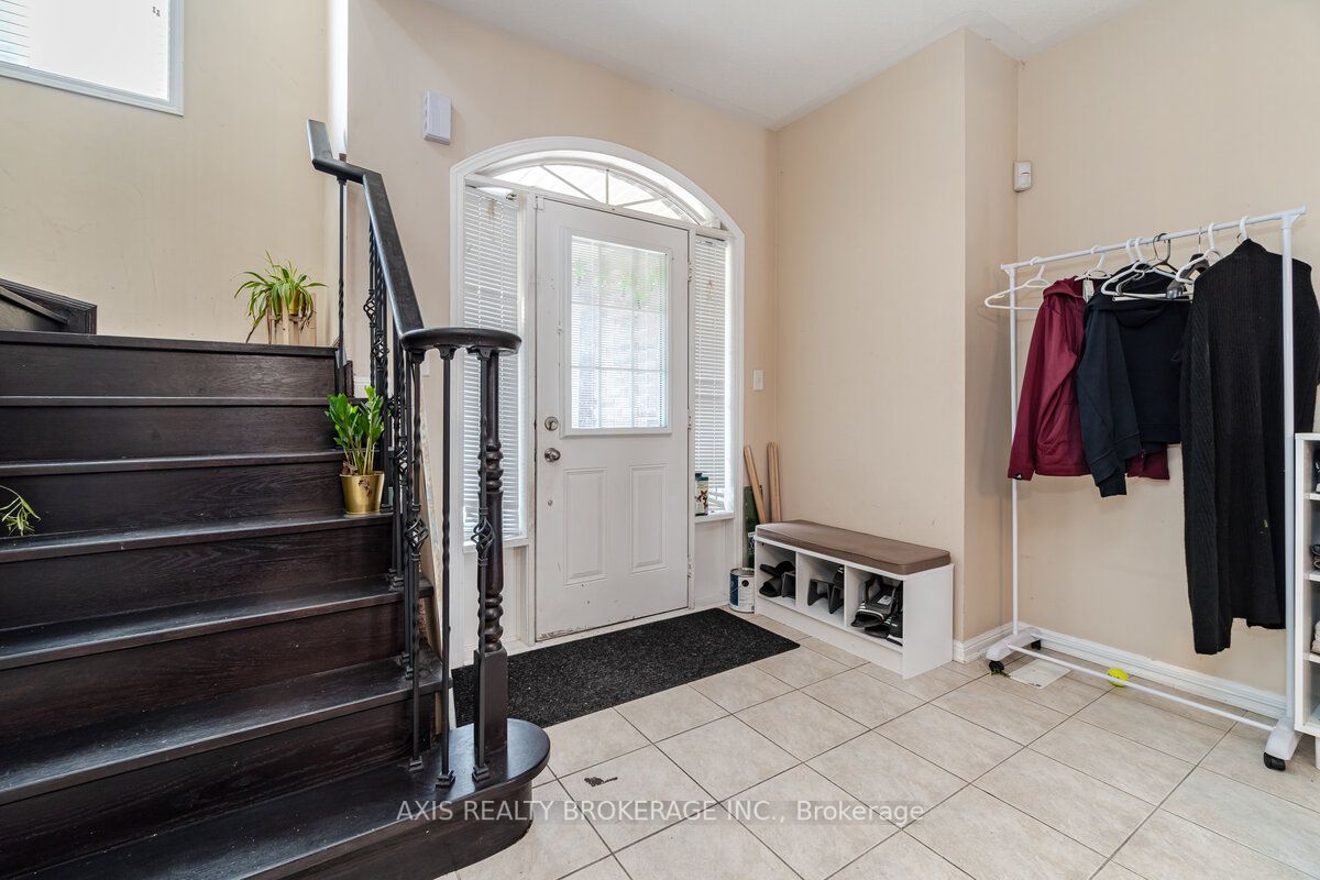 Listing W6166004 - Large Photo # 5