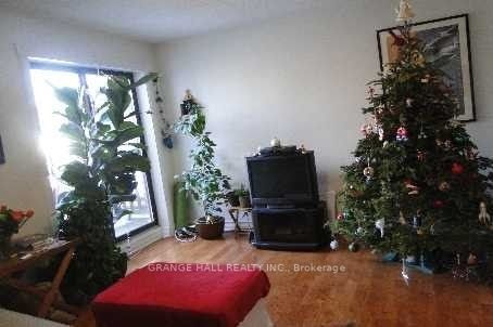 189 Parkside Dr