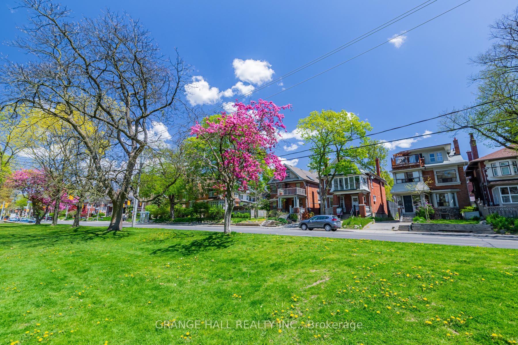 189 Parkside Dr