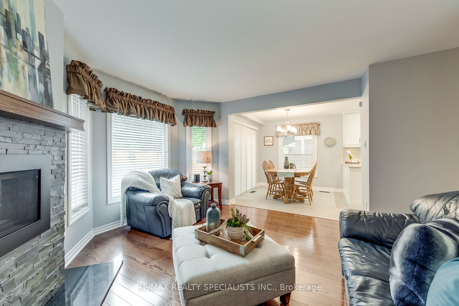 8 Ferguson Pl