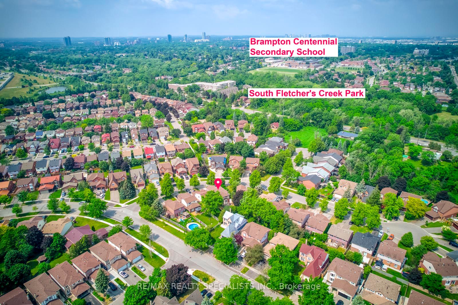 8 Ferguson Pl