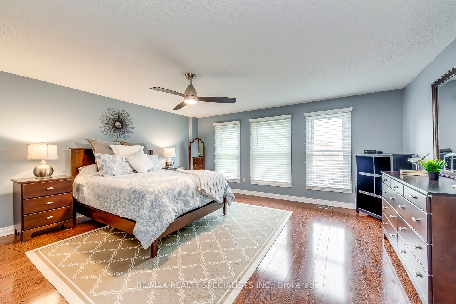 8 Ferguson Pl