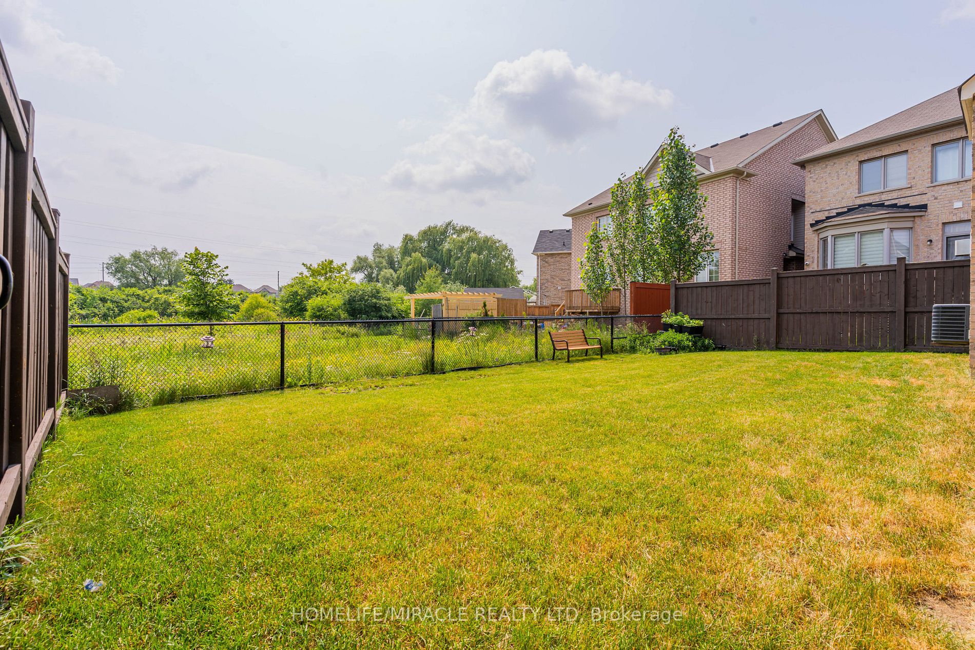 177 Allegro Dr