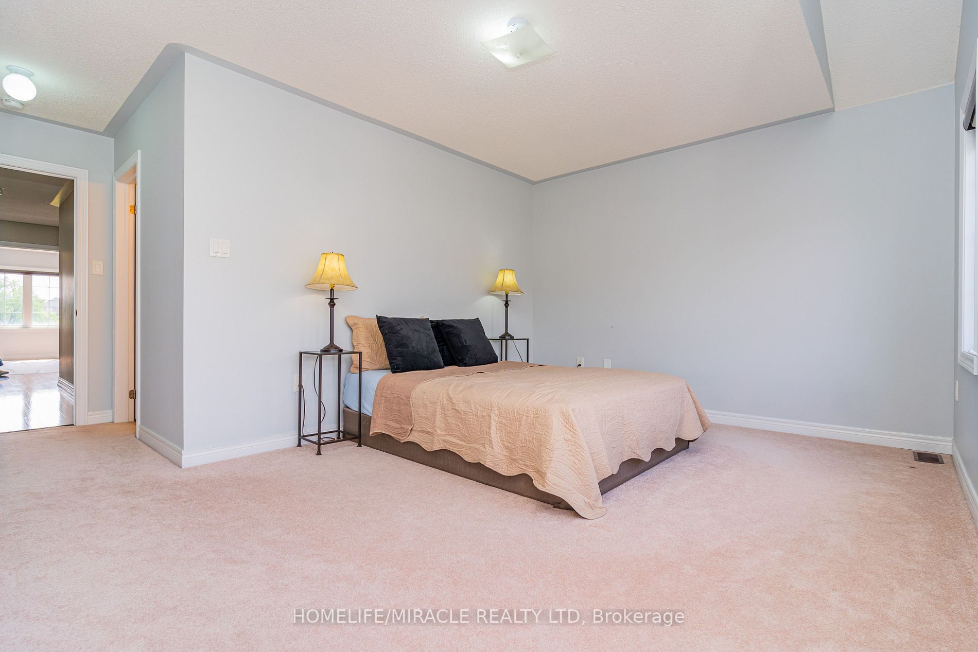 177 Allegro Dr