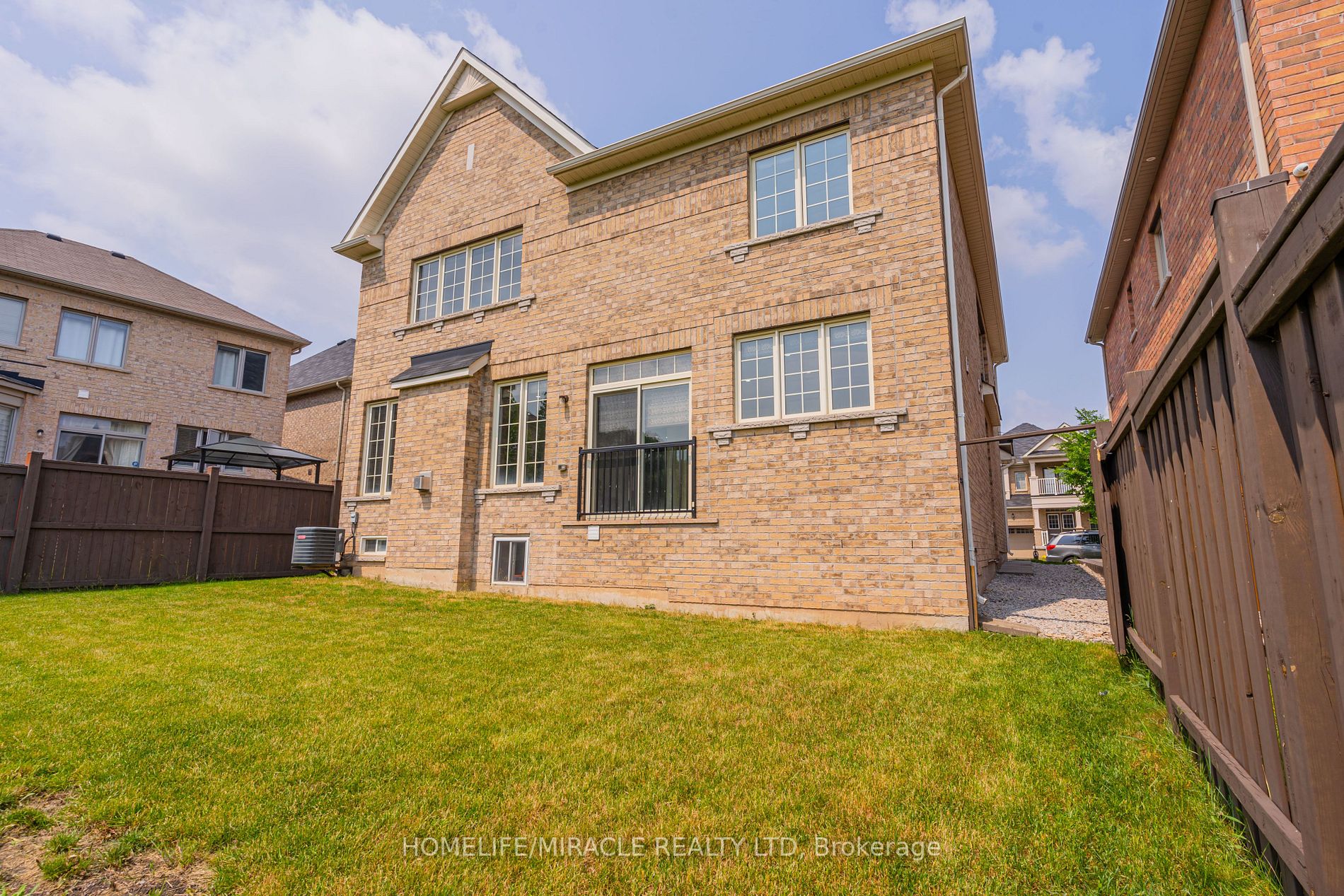 177 Allegro Dr