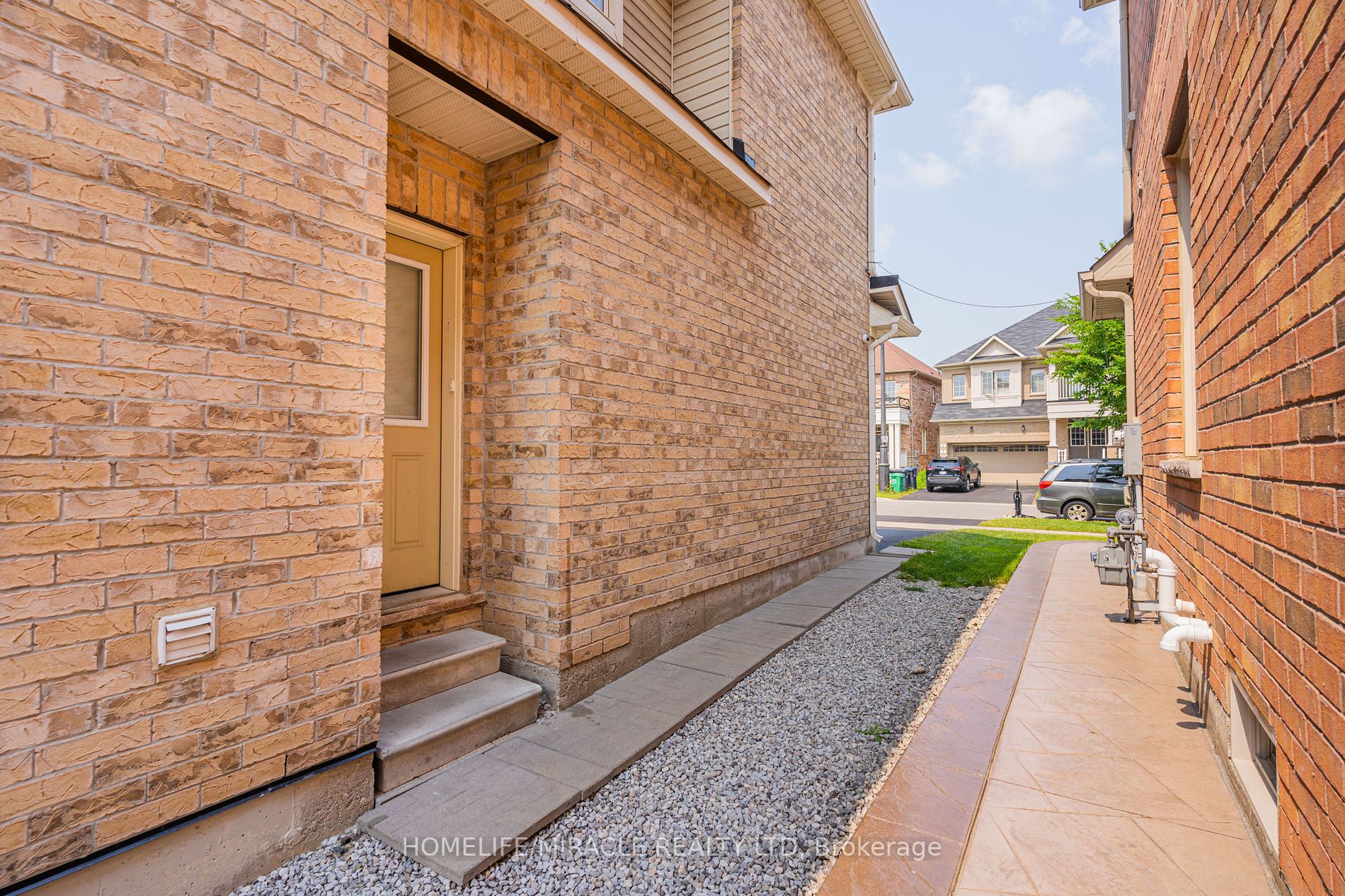 177 Allegro Dr