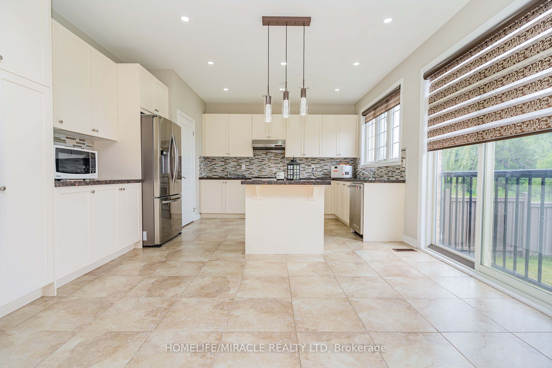 177 Allegro Dr